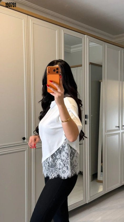 Kısa kollu bısıklet yakalı dantel detaylı vıskon ıkı ıplık bluz