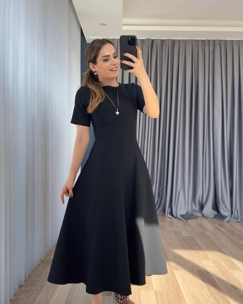 Kadın Kısa Kollu Bisiklet Yaka Maksi Boy Ithal Krep Elbise (189194)