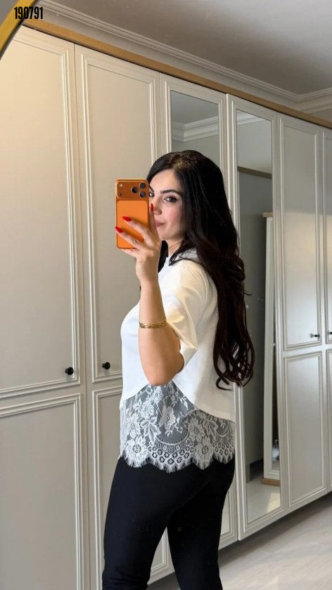 Kısa kollu bısıklet yakalı dantel detaylı vıskon ıkı ıplık bluz