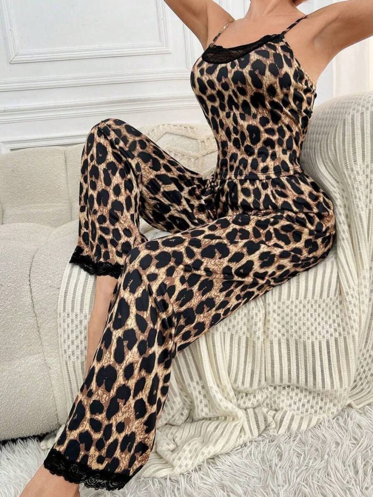 Kadın Ip Askılı Yakası Dantelli Bluz Ve Pijama Sandy Ikili Takım (163631)