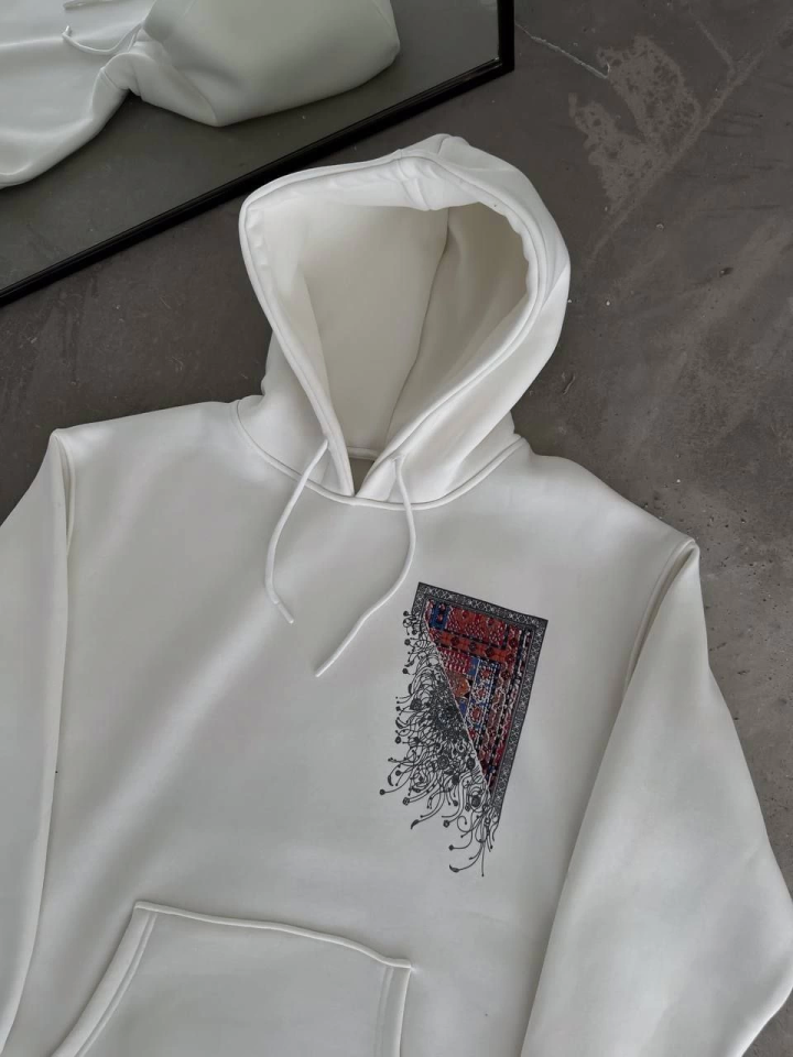 Uzun Kol Kapşonlu Ön Ve Arka Baskılı SweatShirt - Beyaz (133017)