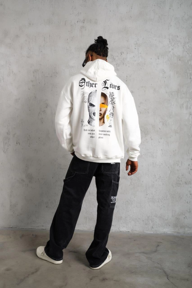 Oversize Üç İplik Şardonlu Kapüşonlu Sweatshirt – Beyaz “Other Lives” Ön Ve Arka Baskılı, Kanguru Cepli, Ribanalı Rahat Kışlık Model Beyaz (174981)