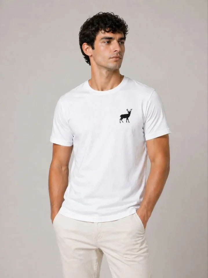 Erkek Minimal Geyik Logolu Tişört Bisiklet Yaka Kısa Kol Yazlık T-Shirt - Beyaz (188742)