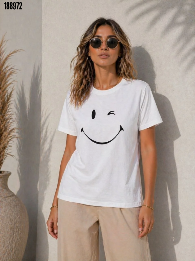 Minimal Gülümseyen Yüz Baskılı Tişört Kısa Kol Yazlık TShirt Beyaz