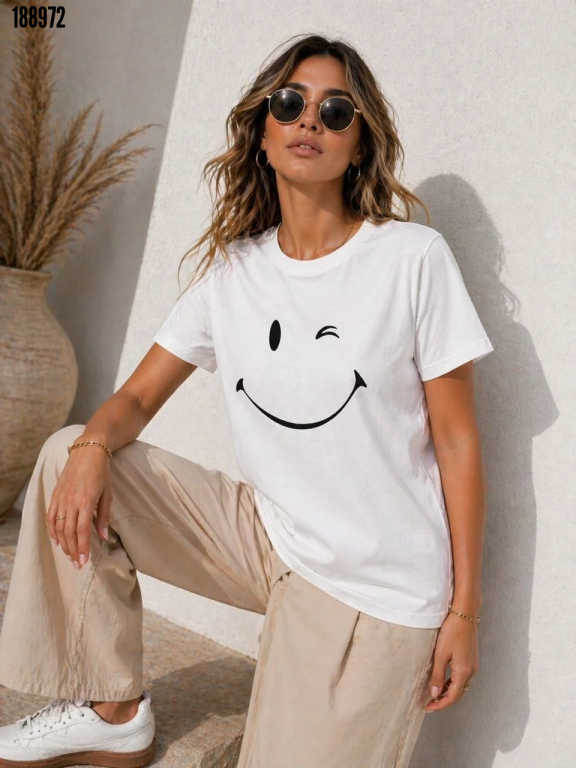 Minimal Gülümseyen Yüz Baskılı Tişört Kısa Kol Yazlık TShirt Beyaz