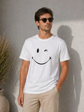 Erkek Minimal Gülümseyen Yüz Baskılı Tişört Kısa Kol Yazlık T-Shirt - Beyaz (188990)