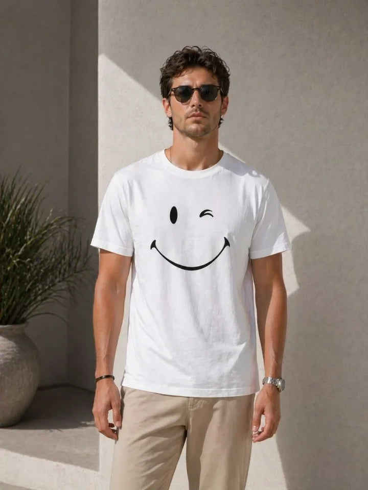 Erkek Minimal Gülümseyen Yüz Baskılı Tişört Kısa Kol Yazlık T-Shirt - Beyaz (188990)