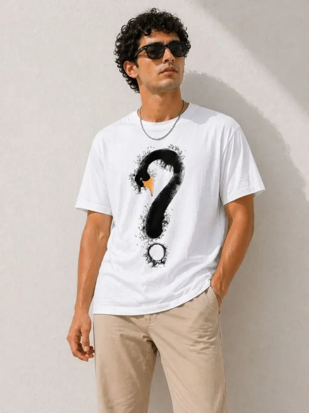 Erkek Kuğu Figürlü Soru İşareti Baskılı Tişört Kısa Kol T-Shirt - Beyaz (188994)