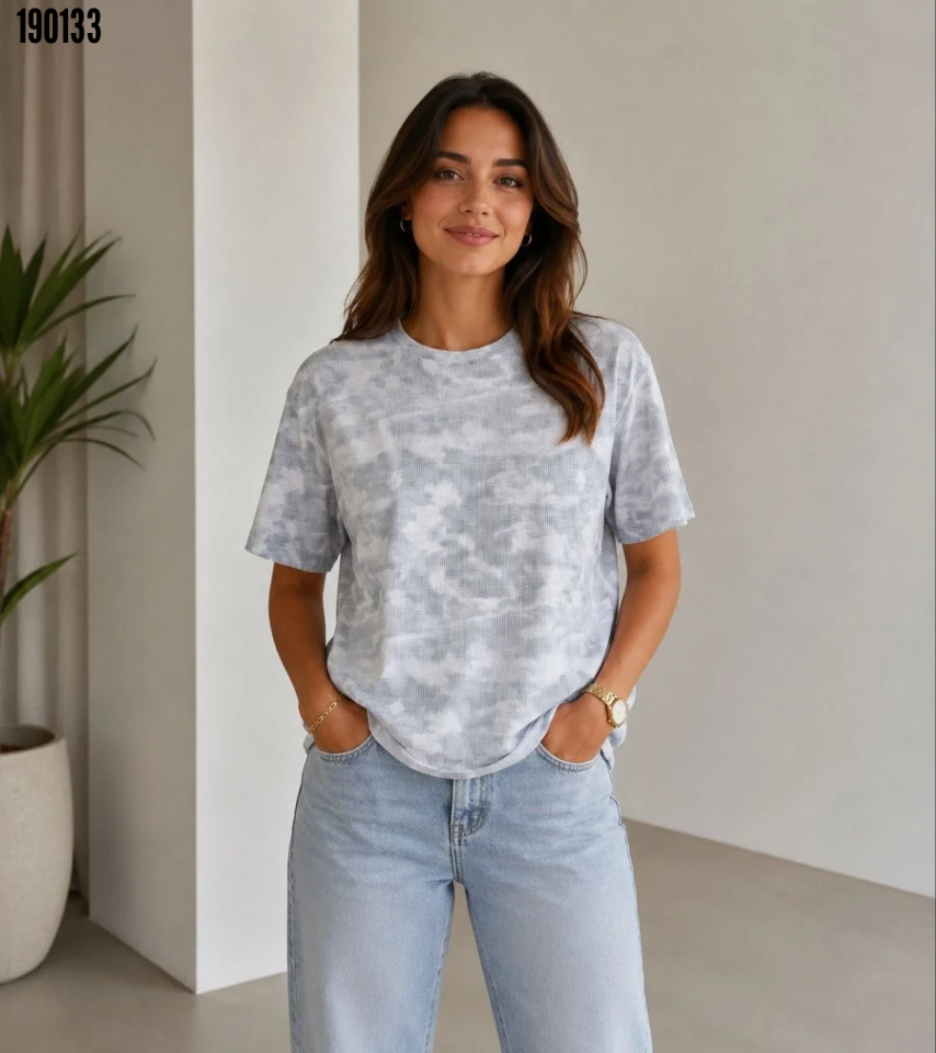 Batik Desenli Tişört Bisiklet Yaka Kısa Kol Regular Fit Tshirt Gri