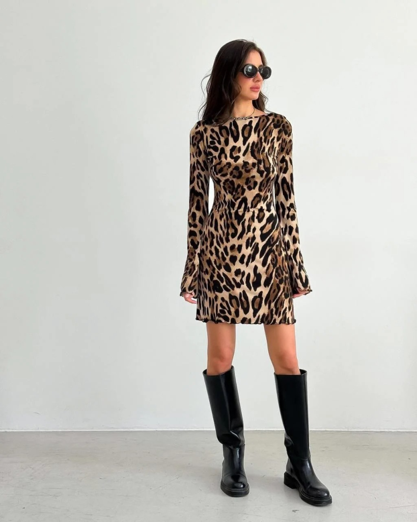 Kadın Uzun Kollu Sırtı Açık Bağlamalı Leopar Desenli Kısa Dalgıç Elbise (175646)